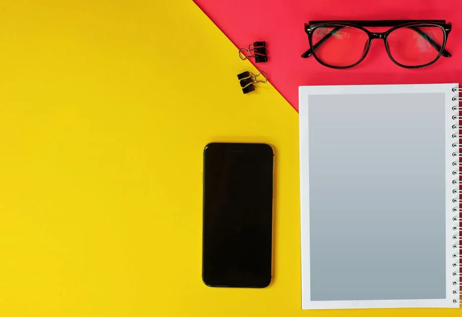 project-01-b laptop-near-mug-and-computer-monitor-8wjfjqnb-90